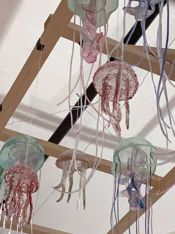 colgante medusa resina metacrilato 15-20u